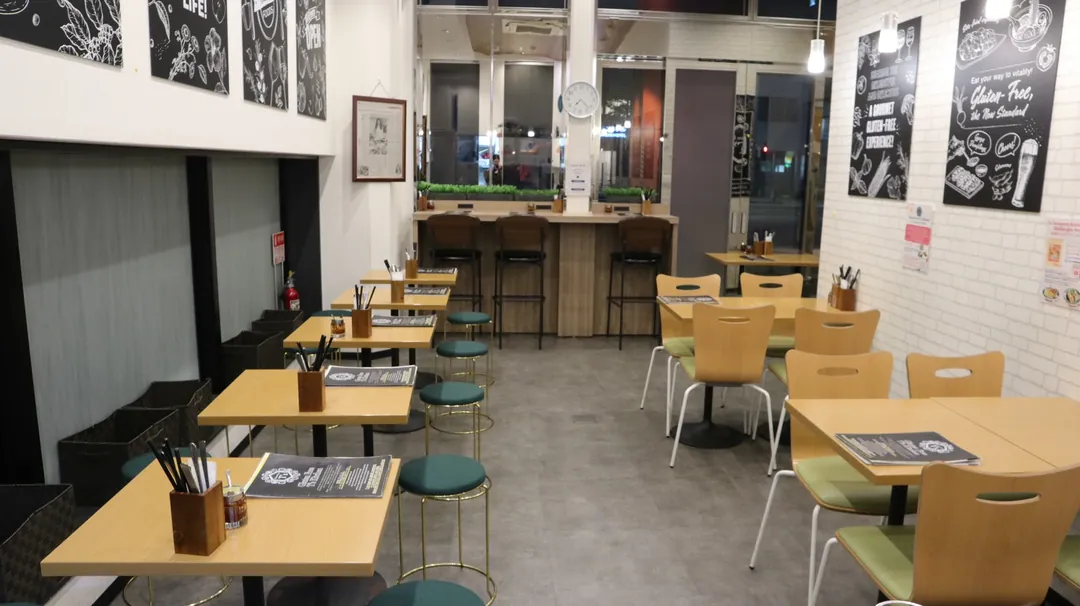 Gluten Free T’s Kitchen gluten-free menu and interior, photo 5 of 8