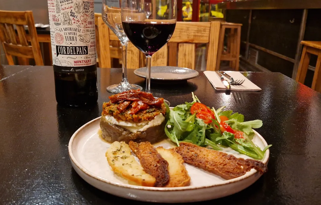 Salamat Clot — Dedicated GF gluten-free restaurant in Barcelona, ES